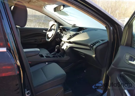 2017 Ford Escape Se z USA, uszkodzony, nr VIN 1FMCU9GD1HUE68821